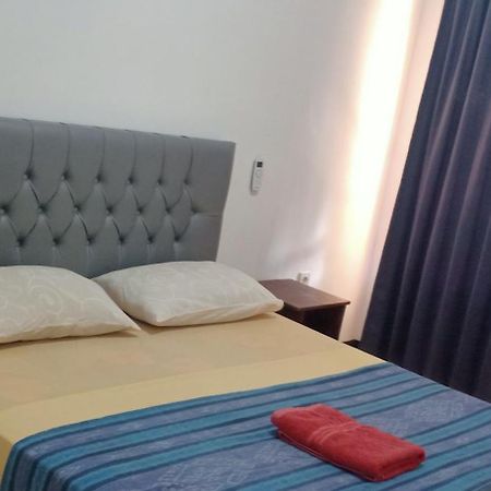Dewi Garden Guesthouse Kuta  Exteriér fotografie