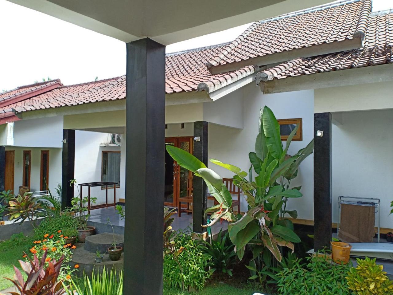 Dewi Garden Guesthouse Kuta  Exteriér fotografie